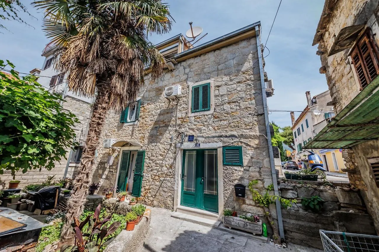 Apartman Luca Kastela
